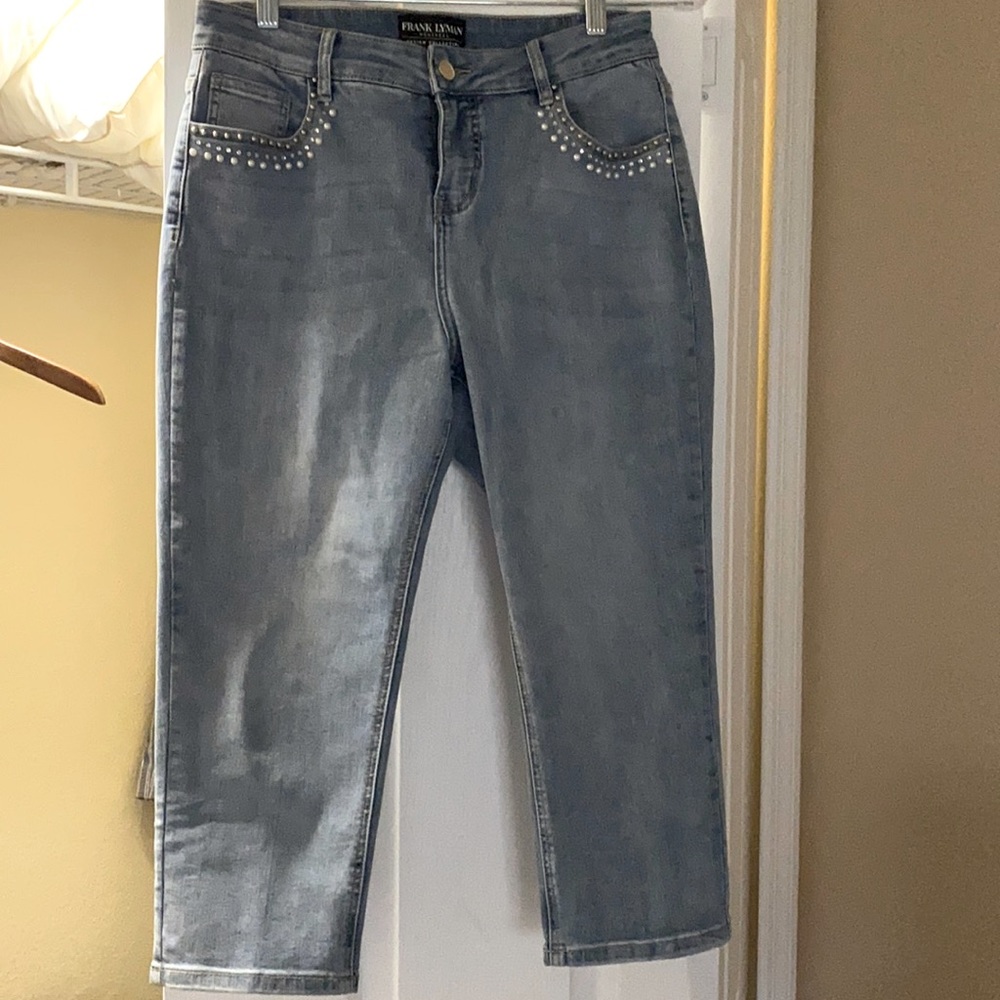 FRANK LYMAN CROPPED JEANS-NWOT SZ LG